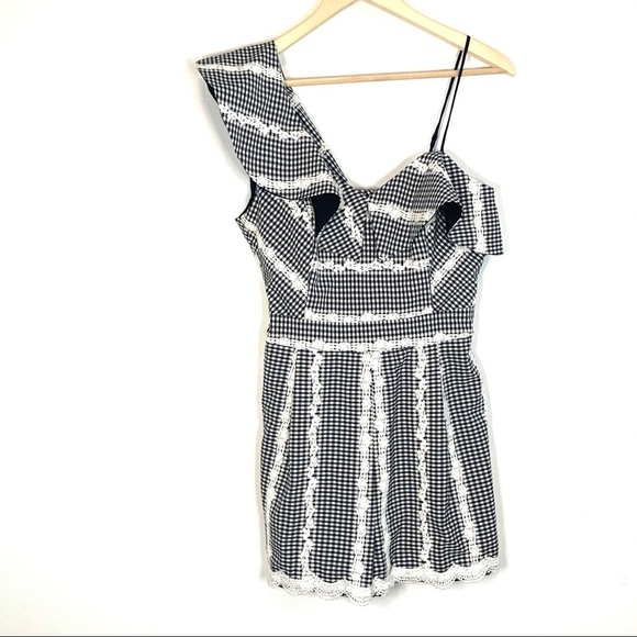 ADELYN RAE | Gingham One Shoulder Romper - Picture 3 of 10